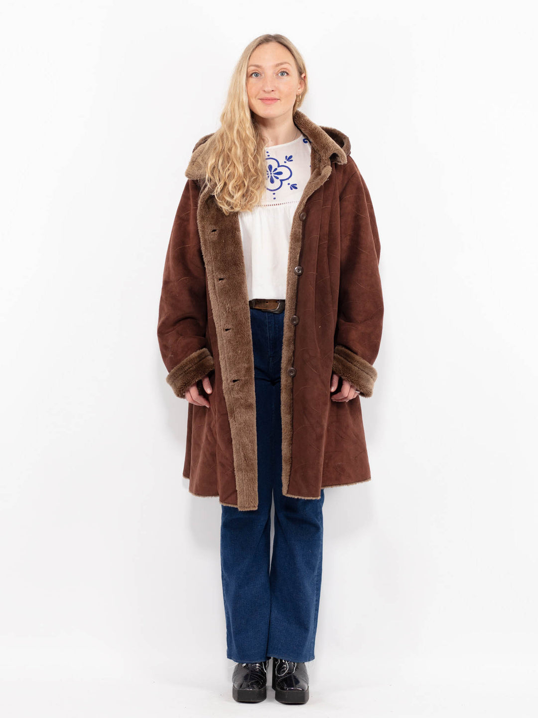 Vintage 90's Women Faux Sheepskin Coat in BrownA1052