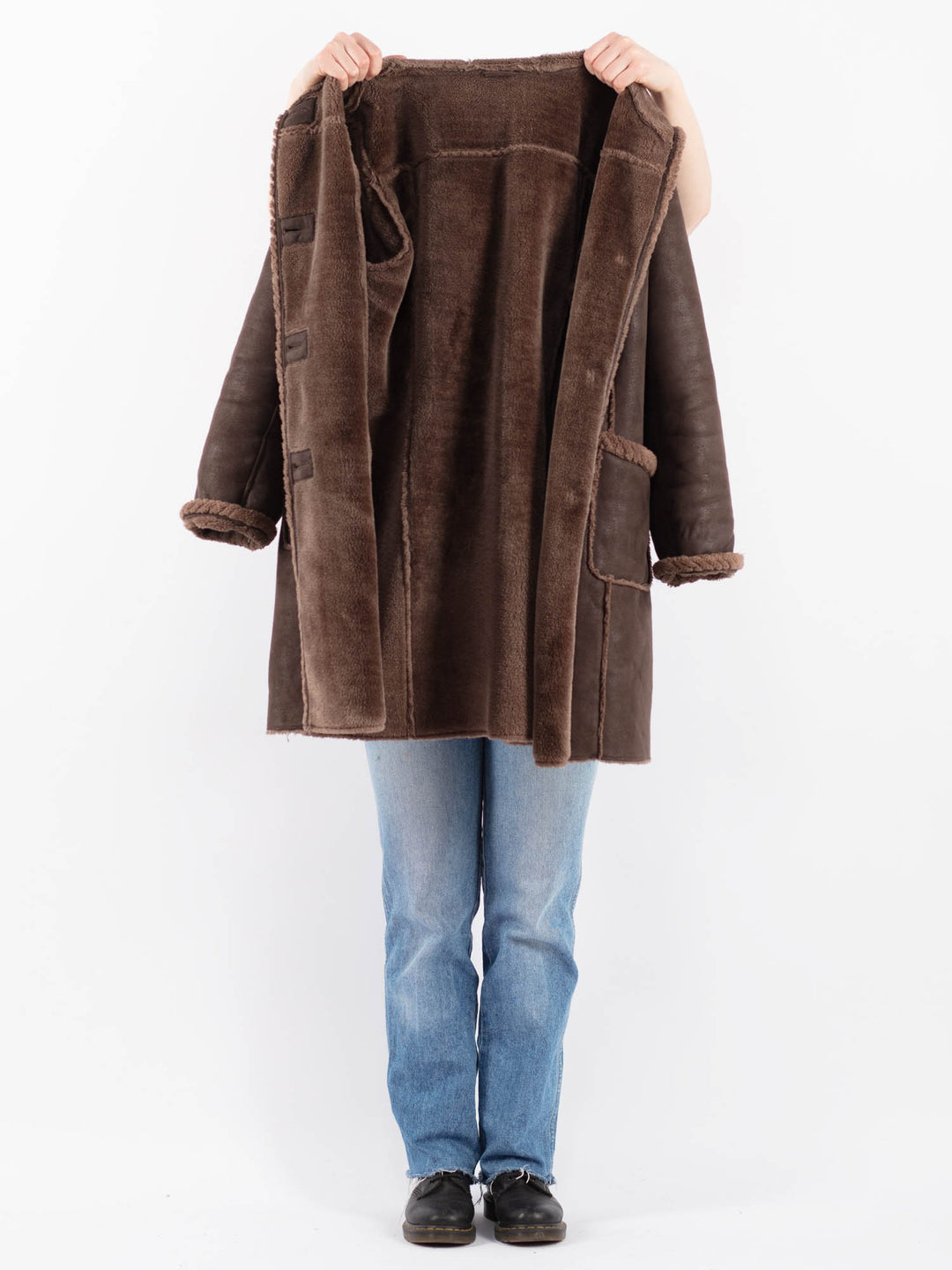 Vintage 90's Women Faux Sheepskin in BrownV9513