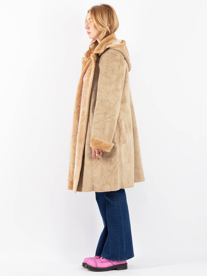 Vintage 90's Women Faux Sheepskin Coat in BeigeV9587