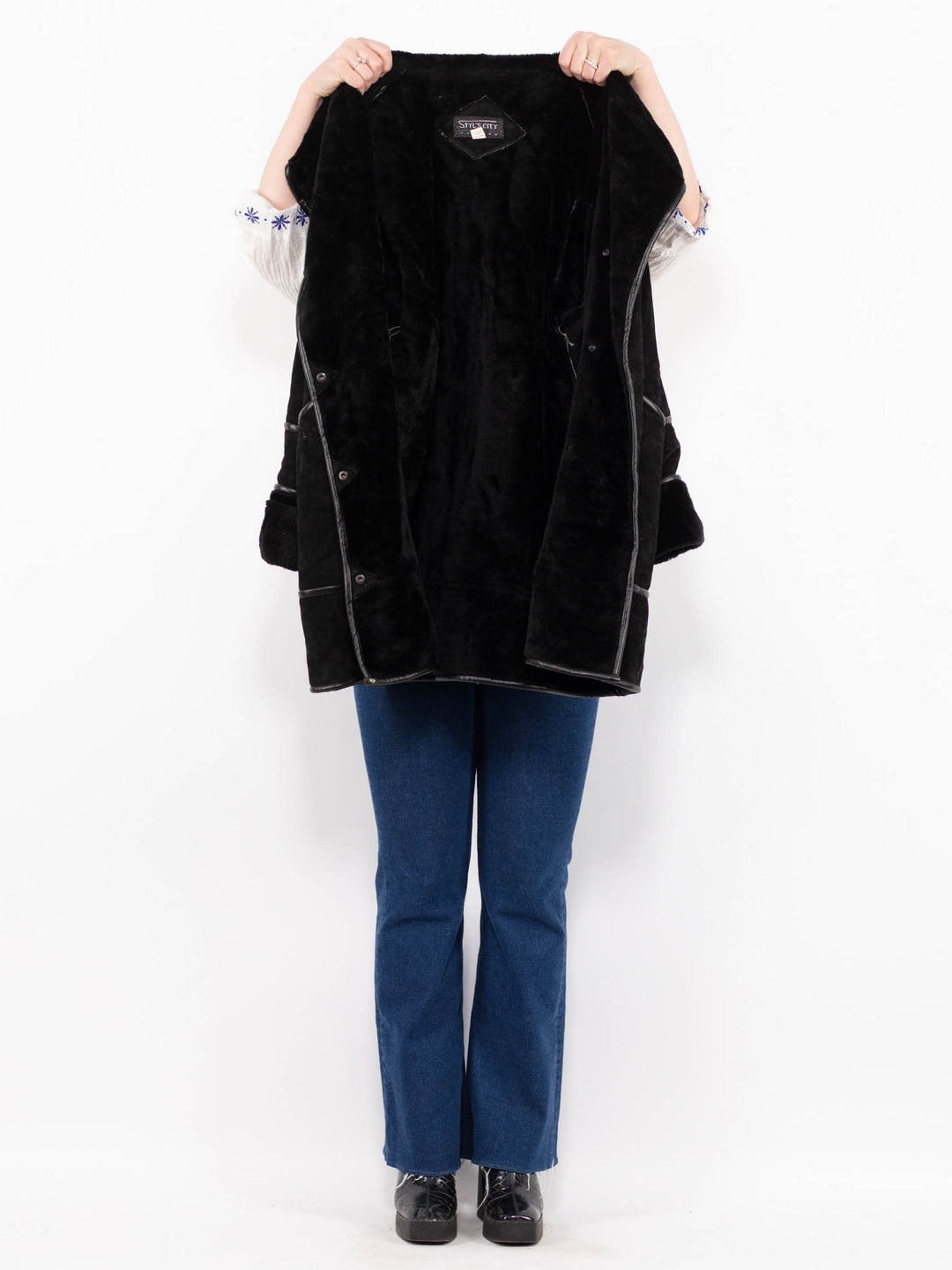 Vintage 90's Women Faux Sheepskin Coat in BlackA1071