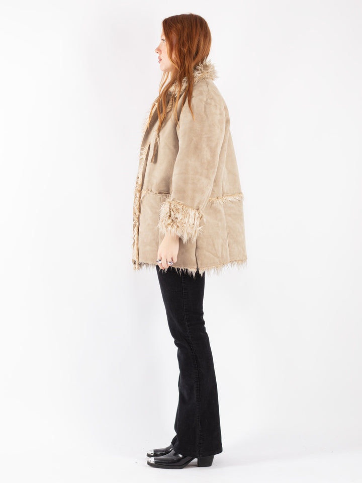 Vintage 90's Women Faux Sheepskin Coat in Beige
