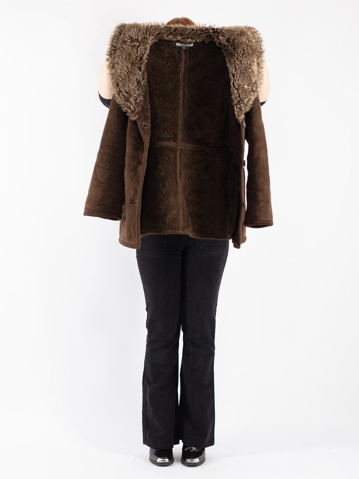 Vintage 90's Women Faux Sheepskin Coat in Brown