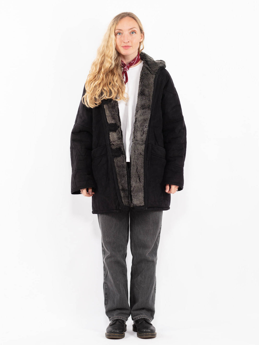 Vintage 90's Women Faux Sheepskin in BlackA0697