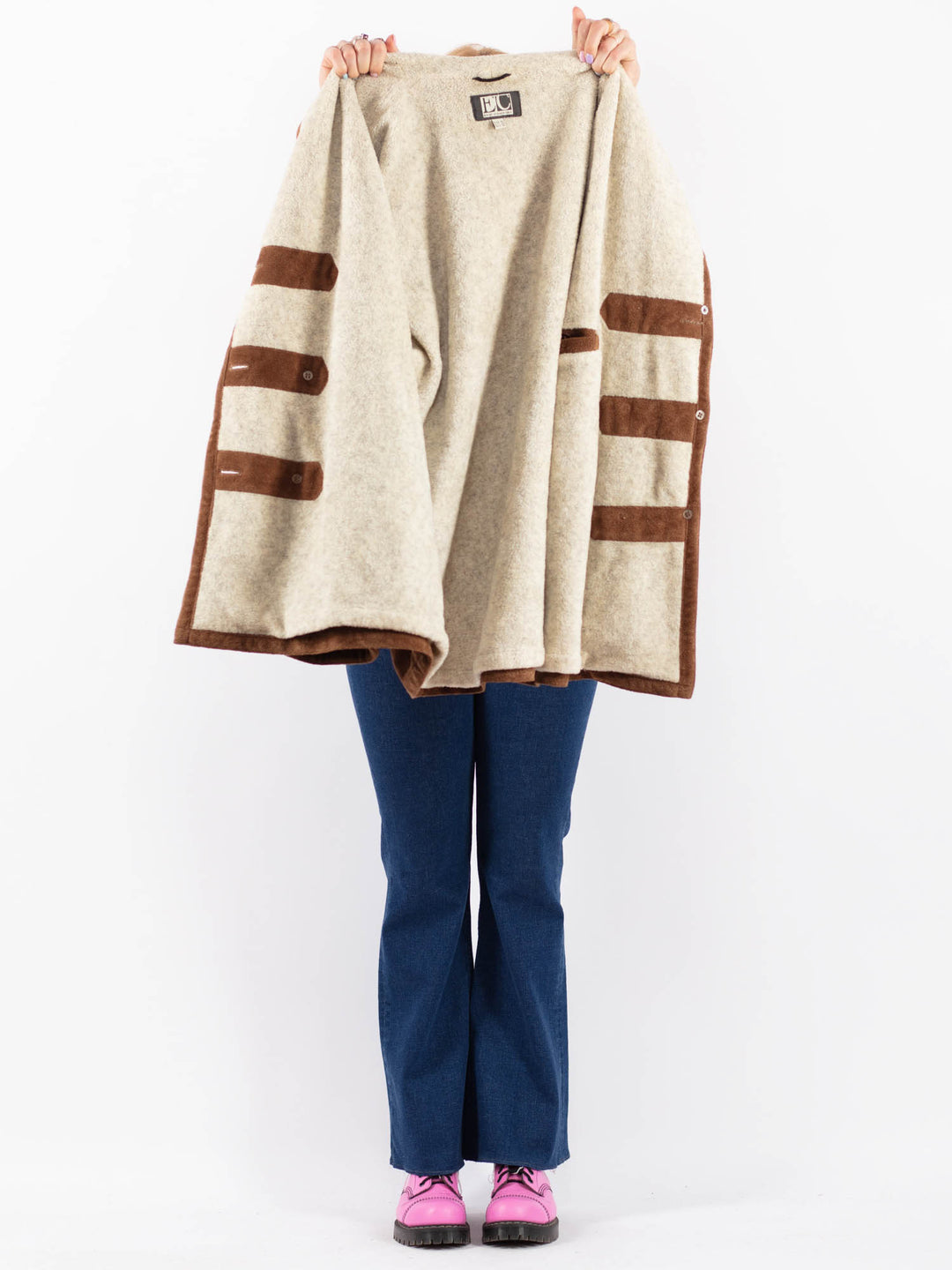 Vintage 90's Women Faux Sheepskin Coat in BrownV9596