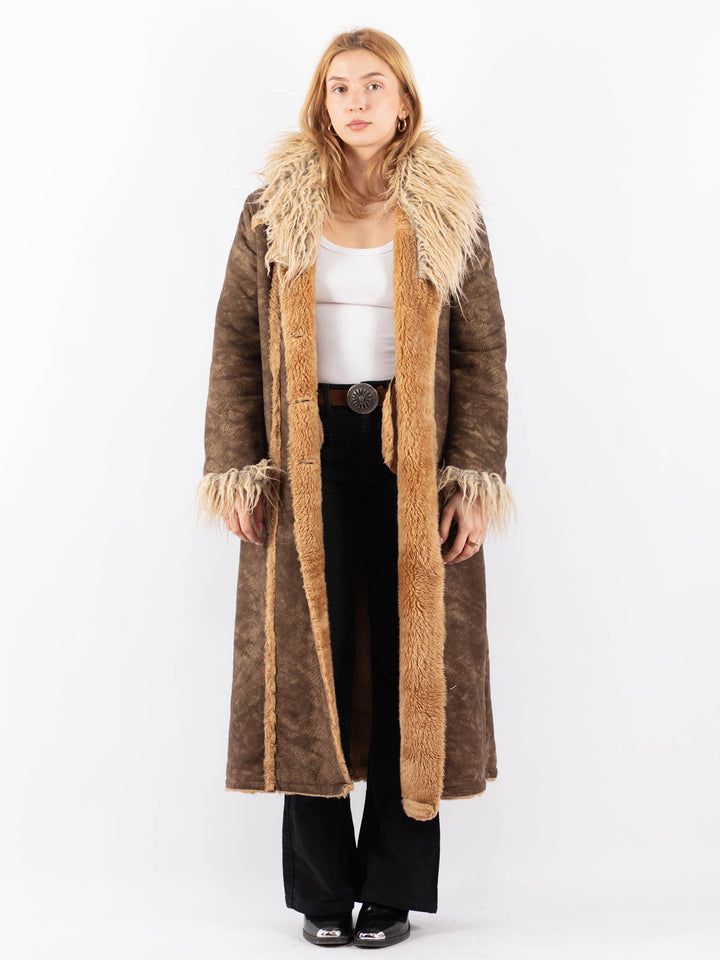 Vintage 90's Women Faux Sheepskin Coat in BrownV9714