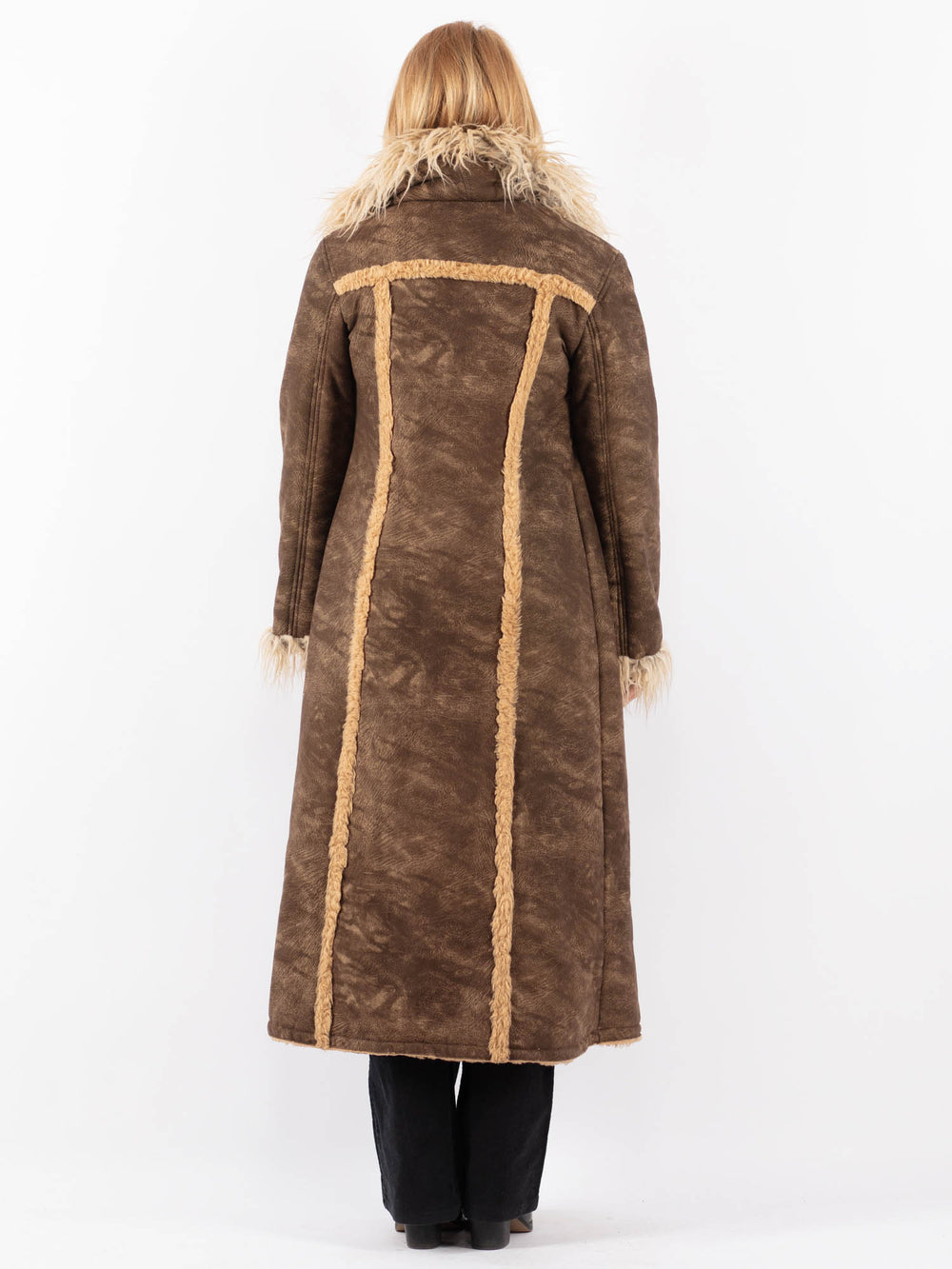 Vintage 90's Women Faux Sheepskin Coat in BrownV9714