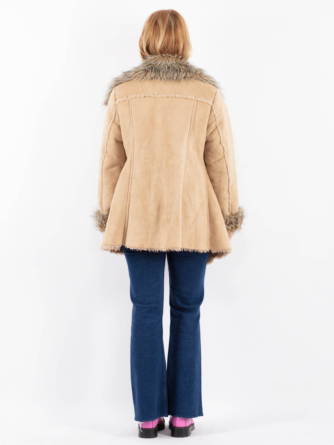 Vintage 90's Women Faux Sheepskin Coat in BeigeV9621