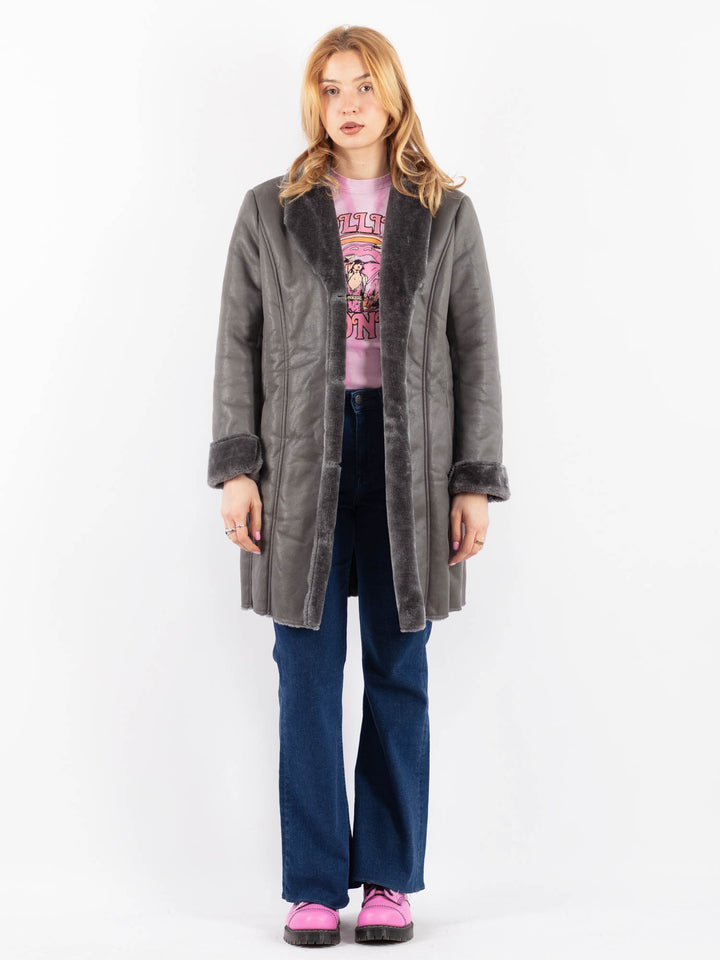 Vintage 90's Women Faux Sheepskin in GrayV9625