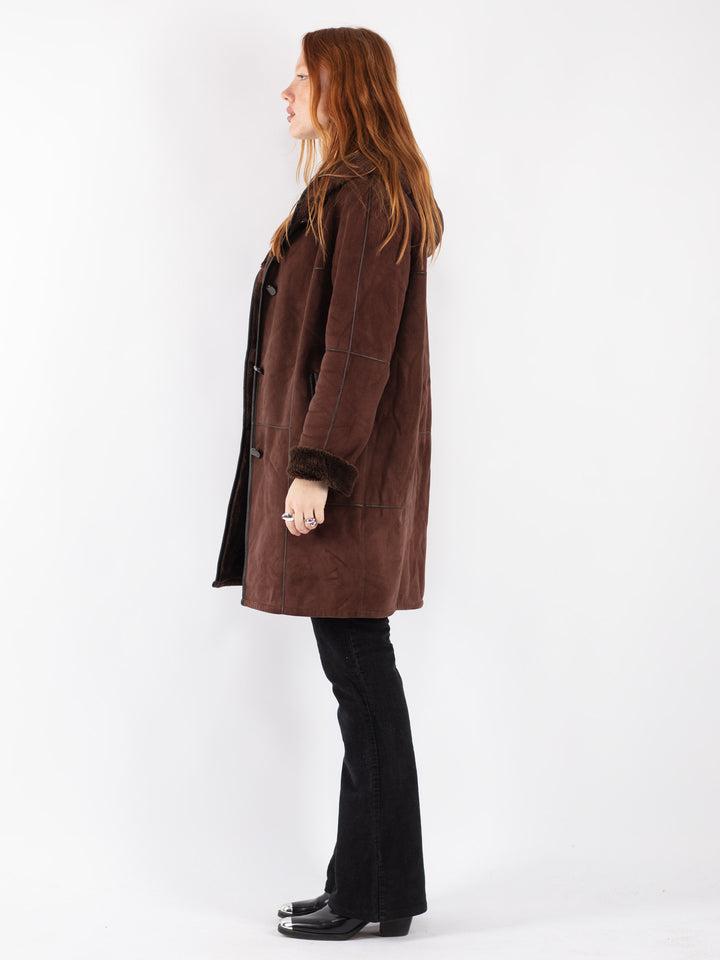 Vintage 90's Women Faux Sheepskin Coat in Brown