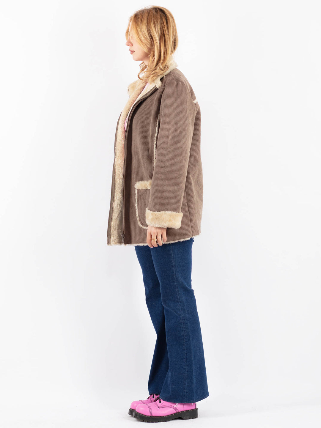 Vintage 90's Women Faux Sheepskin Coat in BeigeV9626