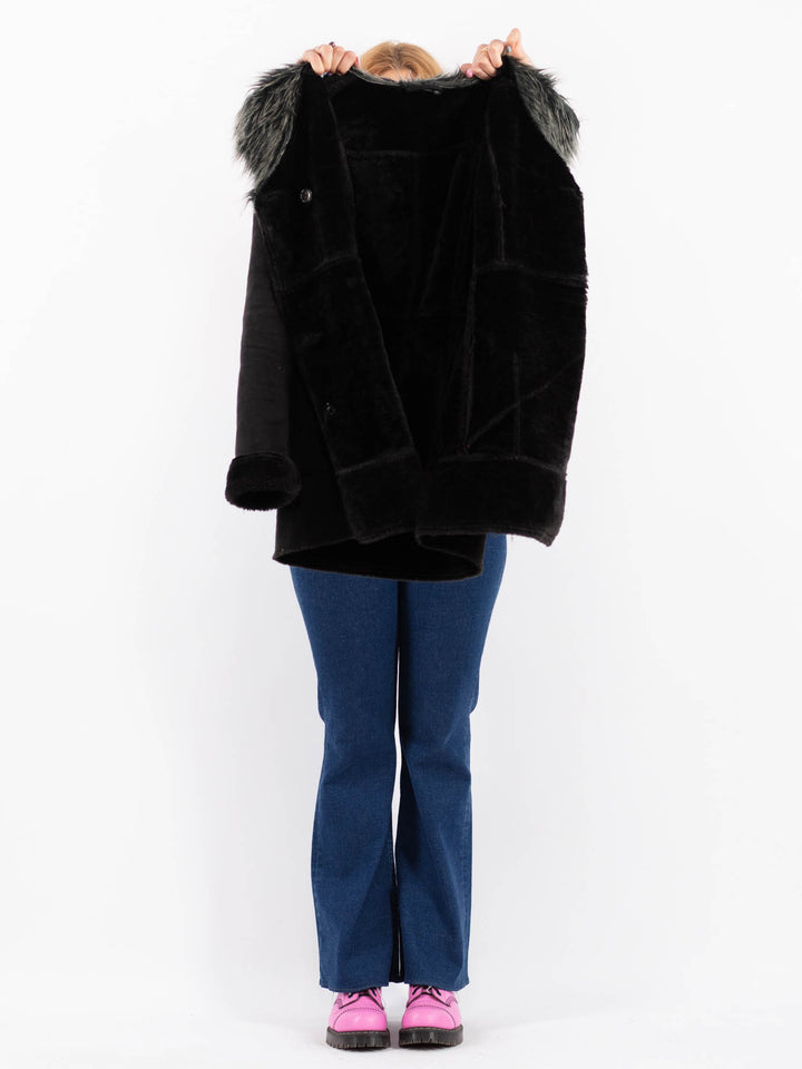 Vintage 90's Women Faux Sheepskin in BlackV9627