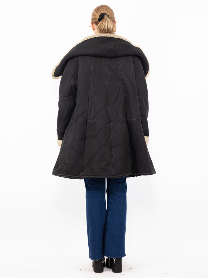 Vintage 90's Women Oversized Faux Sheepskin Coat in Black
