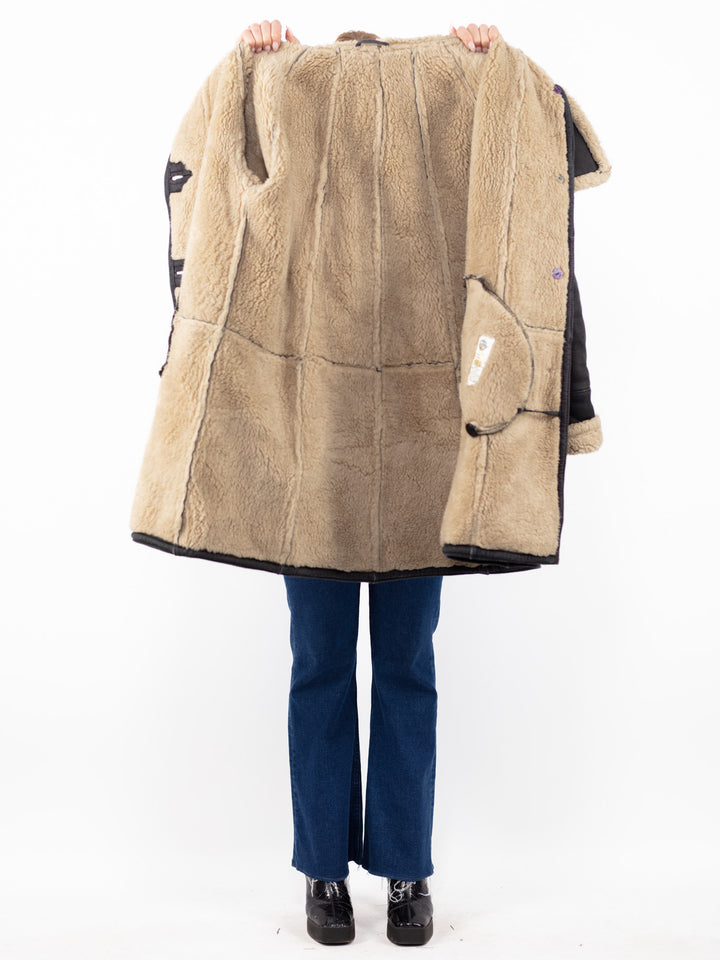 Vintage 90's Women Oversized Faux Sheepskin Coat in Black
