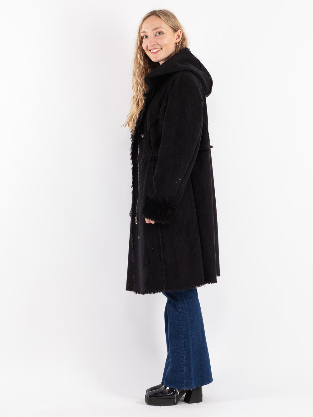 Vintage 90's Women Faux Sheepskin Coat in Black