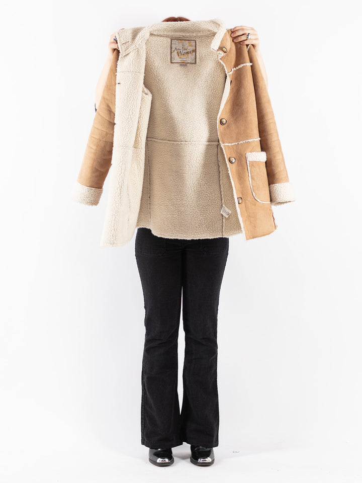 Vintage 90's Women Faux Sheepskin Coat in Beige