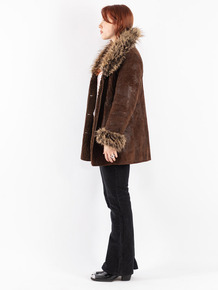 Vintage 90's Women Faux Sheepskin Coat in Brown