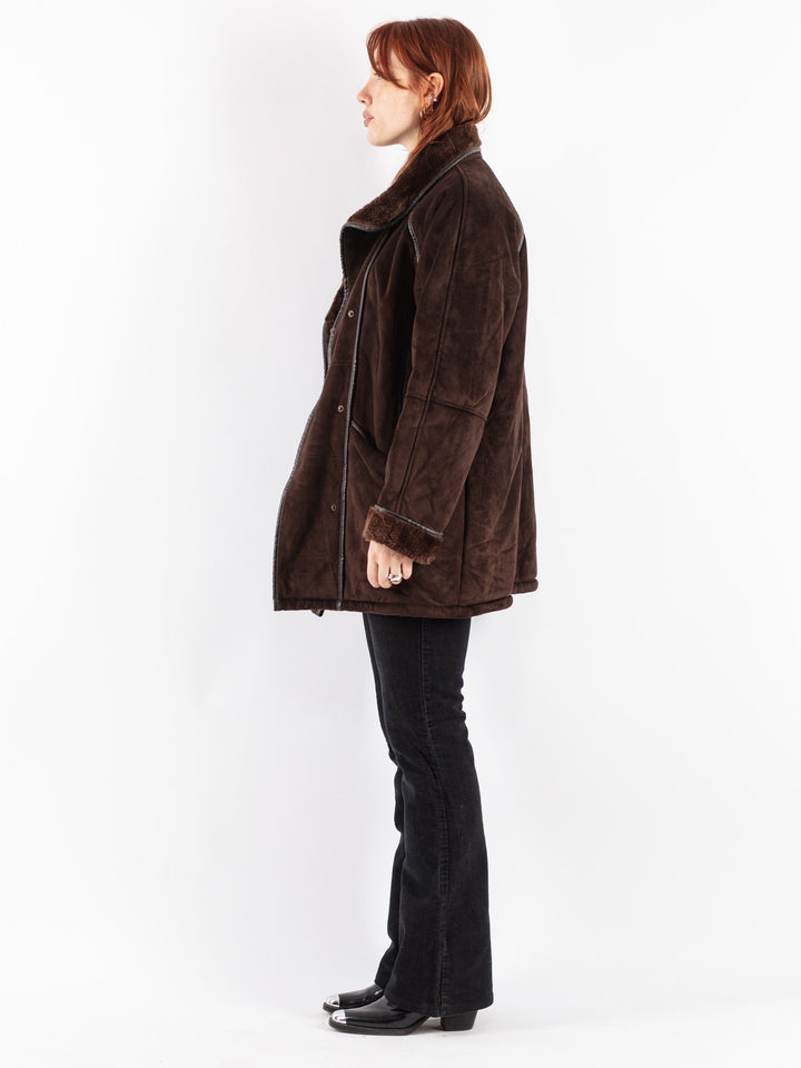 Vintage 90's Women Faux Sheepskin Coat in Brown