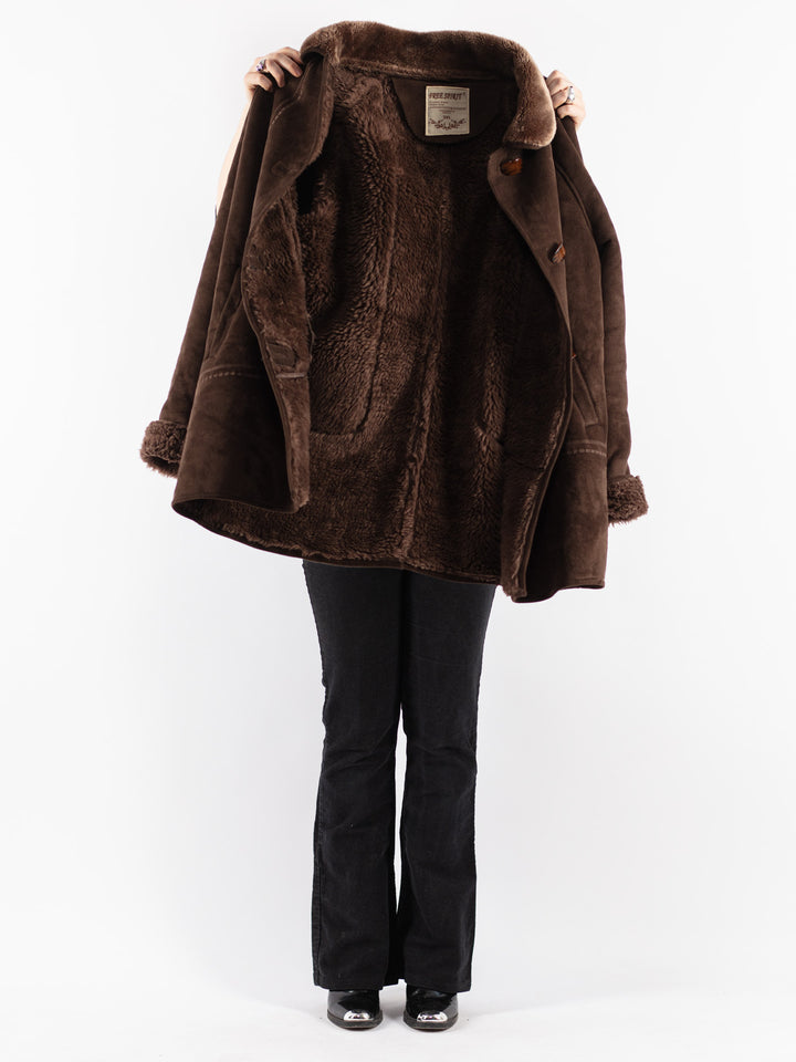 Vintage 90's Women Faux Sheepskin Coat in Brown