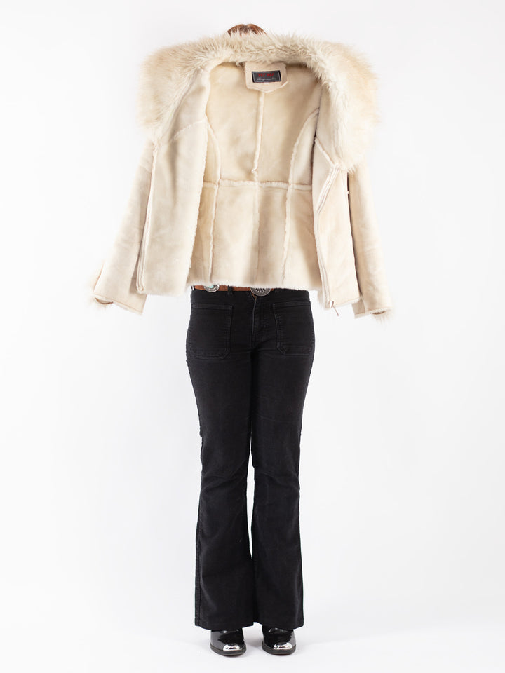 Vintage 90's Women Faux Sheepskin Jacket in White