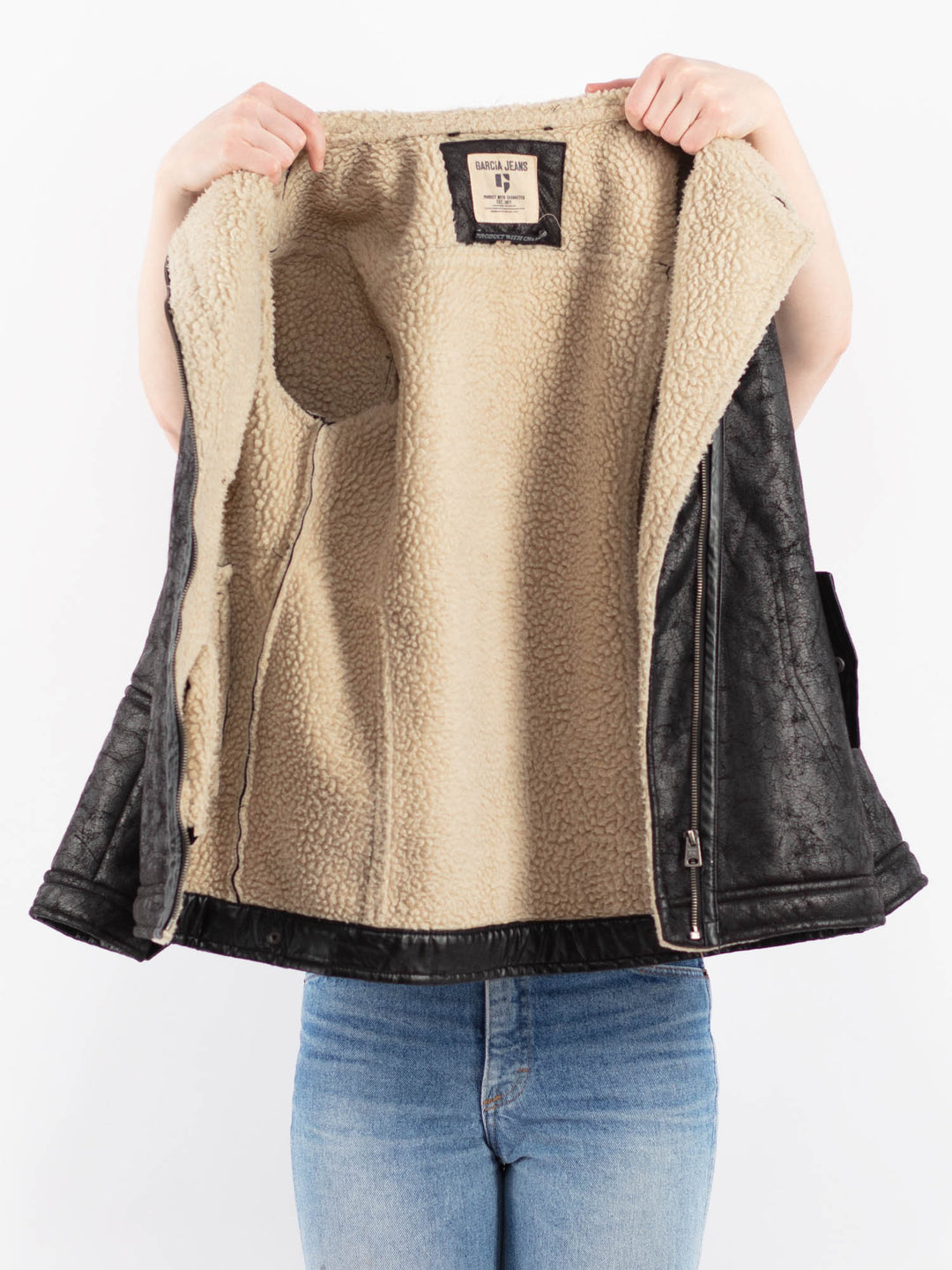 Vintage 00's Women Faux Sheepskin Jacket in BlackV9503