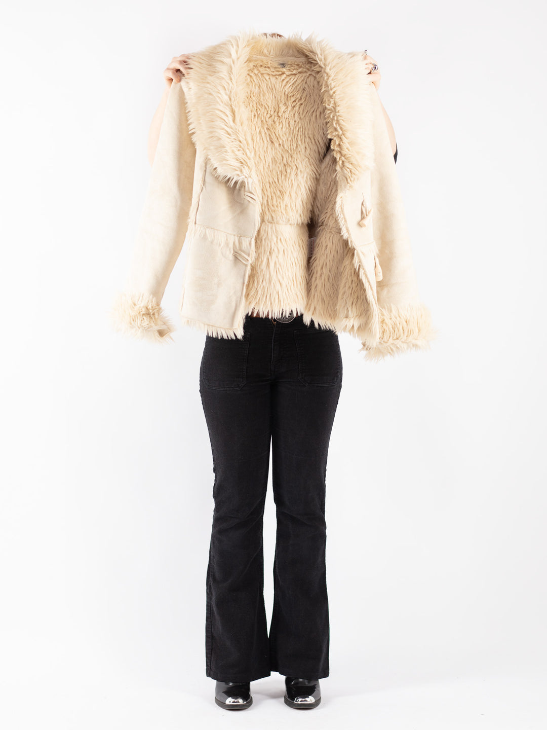 Vintage 90's Women Faux Sheepskin Jacket in Beige