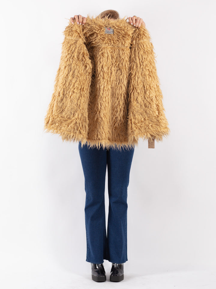 Vintage 80's Women Faux Sheepskin Jacket in Beige