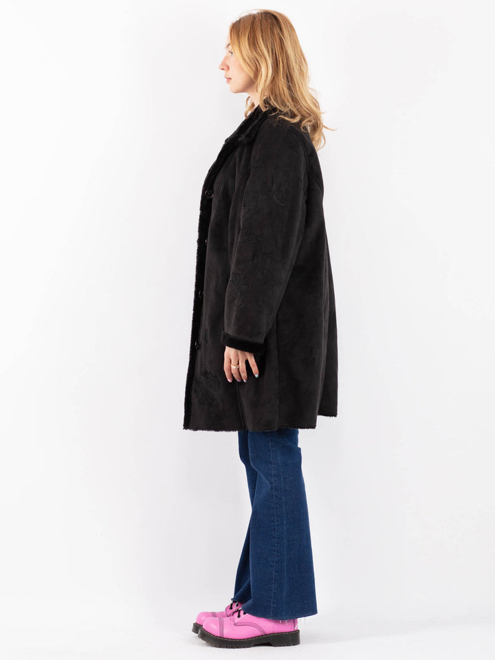Vintage 90's Women Faux Sheepskin Coat in BlackV9606