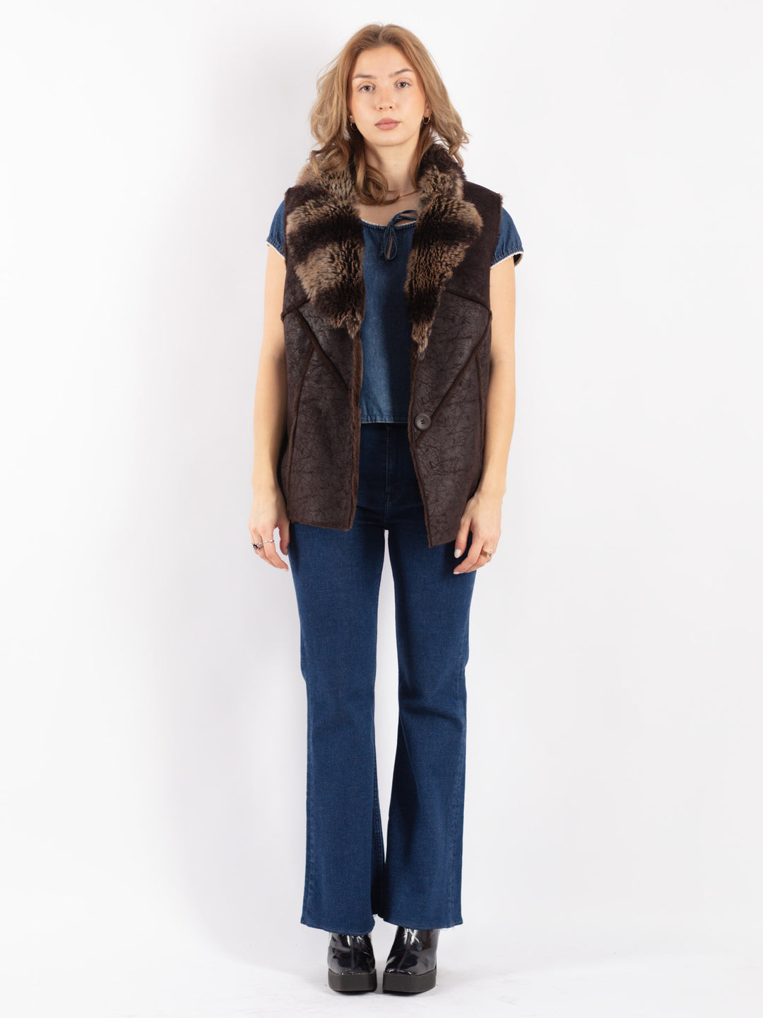 Vintage 90's Women Faux Sheepskin Vest in Brown