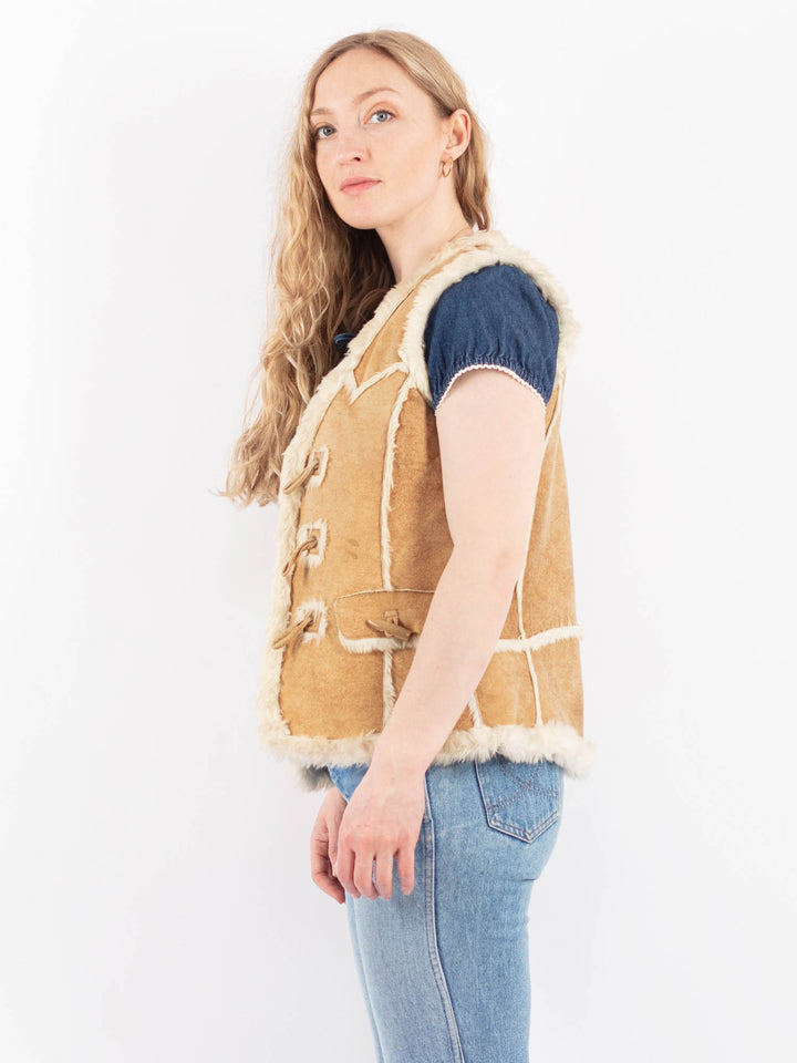 Vintage 00's Women Faux Sheepskin Vest in BeigeV9524