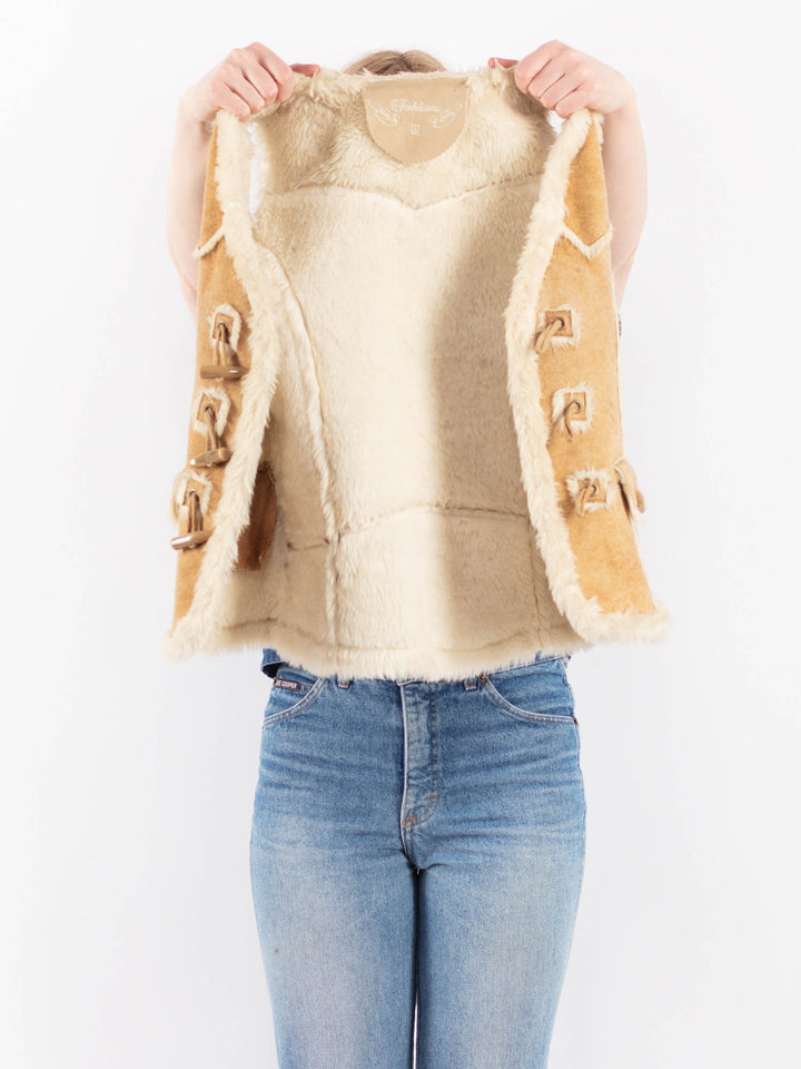 Vintage 00's Women Faux Sheepskin Vest in BeigeV9524