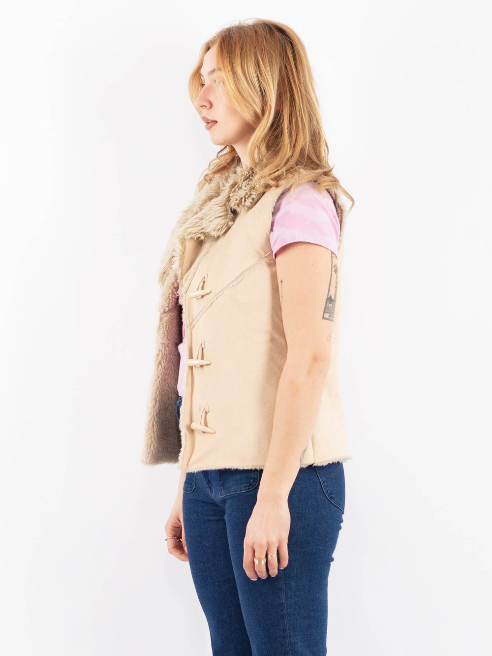 Vintage 90's Women Faux Sheepskin Vest in BeigeV9635