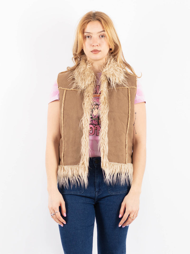 Vintage 90's Women Faux Sheepskin Vest in BeigeV9636