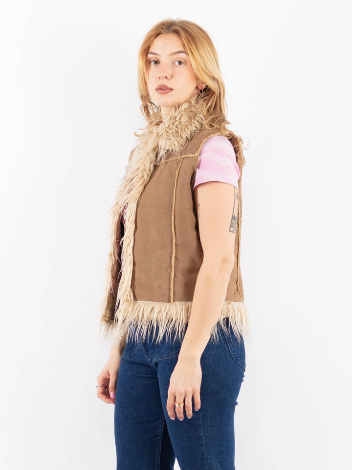 Vintage 90's Women Faux Sheepskin Vest in BeigeV9636