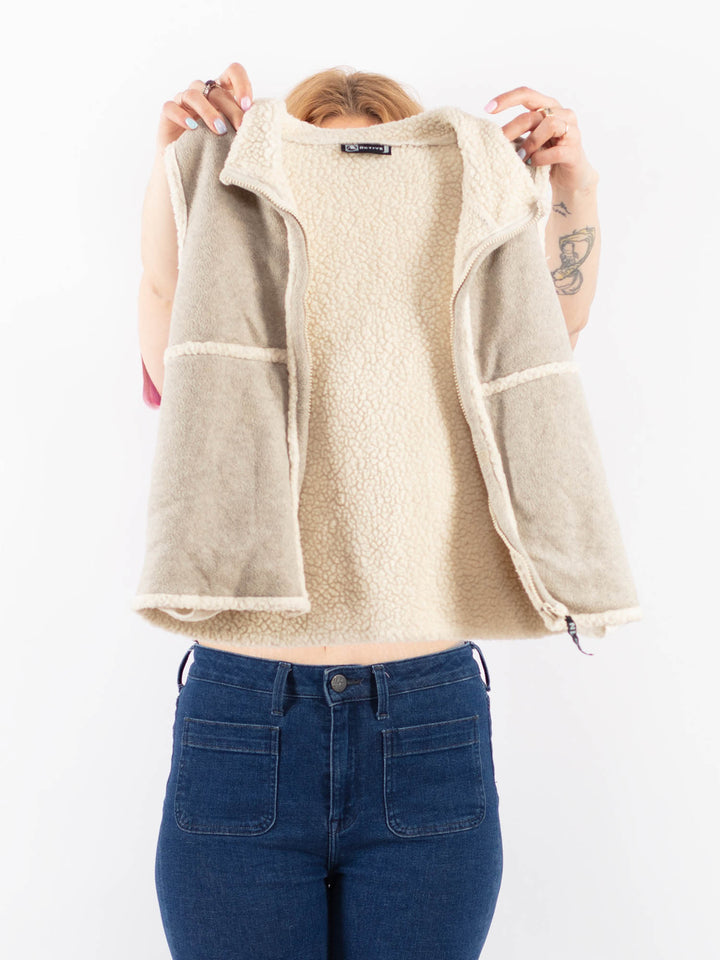 Vintage 90's Women Faux Sheepskin Vest in GrayV9638