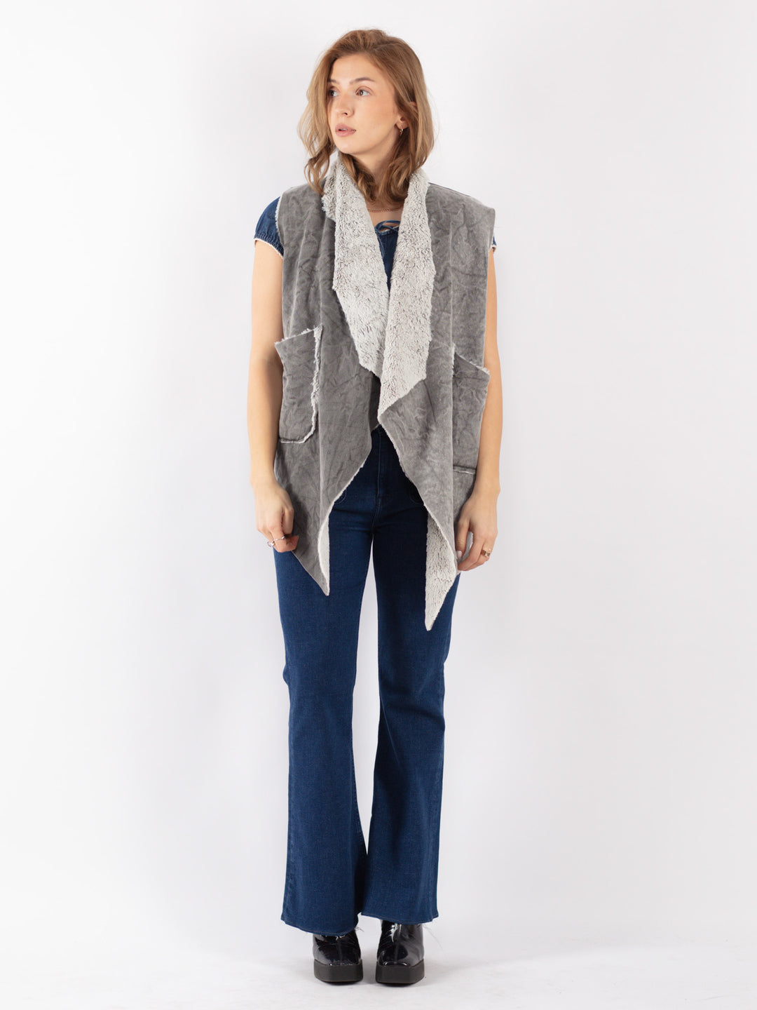 Vintage 90's Women Faux Sheepskin Vest in Gray
