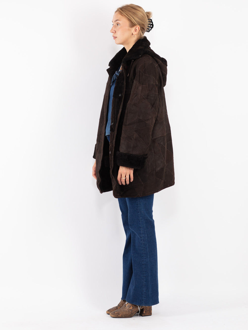 Vintage 90's Women Sheepskin Coat in Brown
