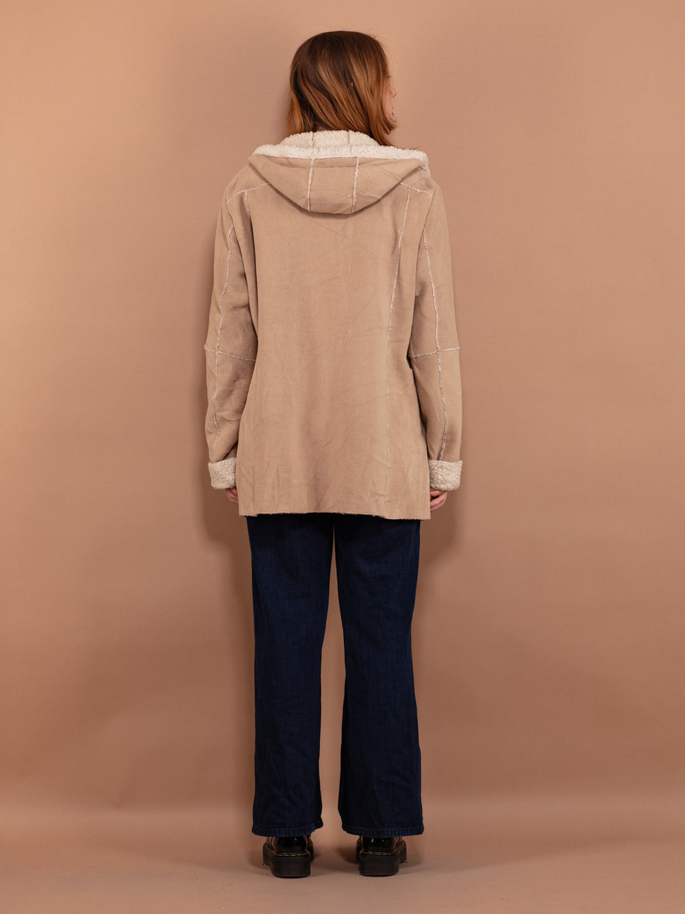 Vintage 90's Women Hooded Faux Sheepskin Coat in Beige - NorthernGrip