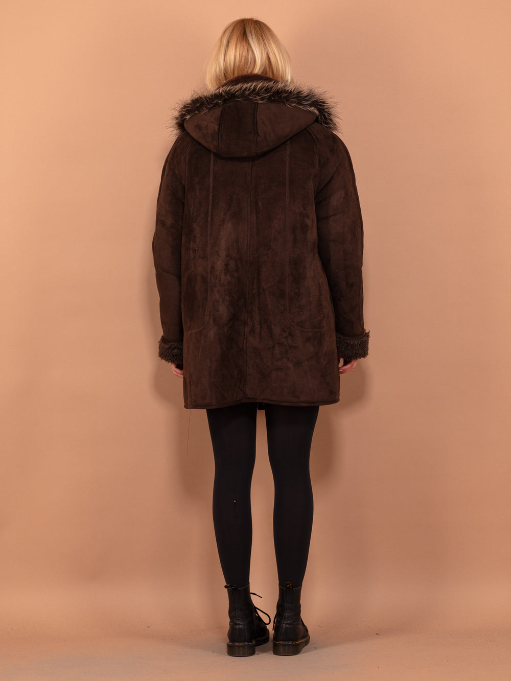 Vintage 90's Women Hooded Faux Sheepskin Coat in Brown - NorthernGrip