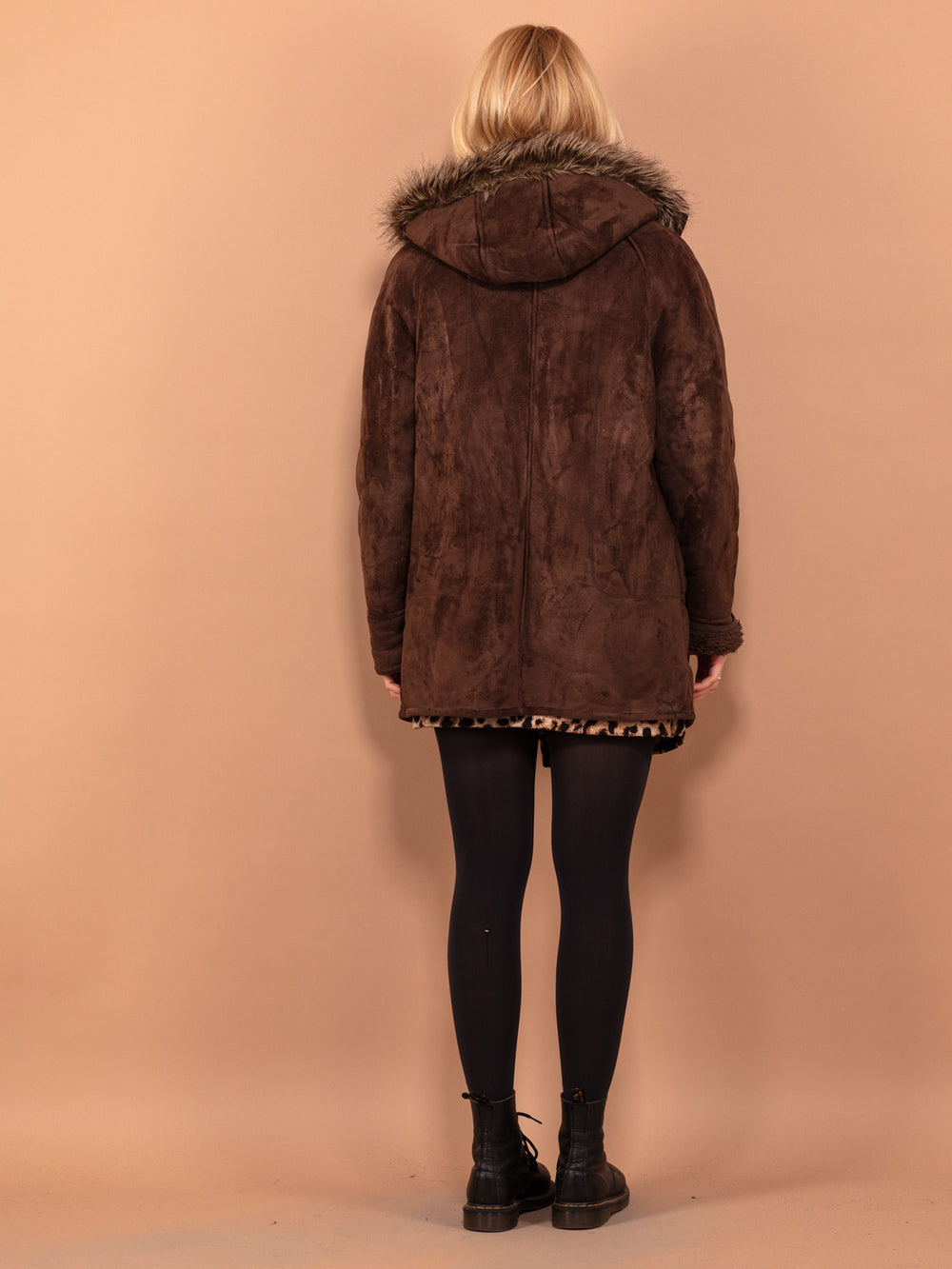 Vintage 90's Women Hooded Faux Sheepskin Coat in Brown - NorthernGrip