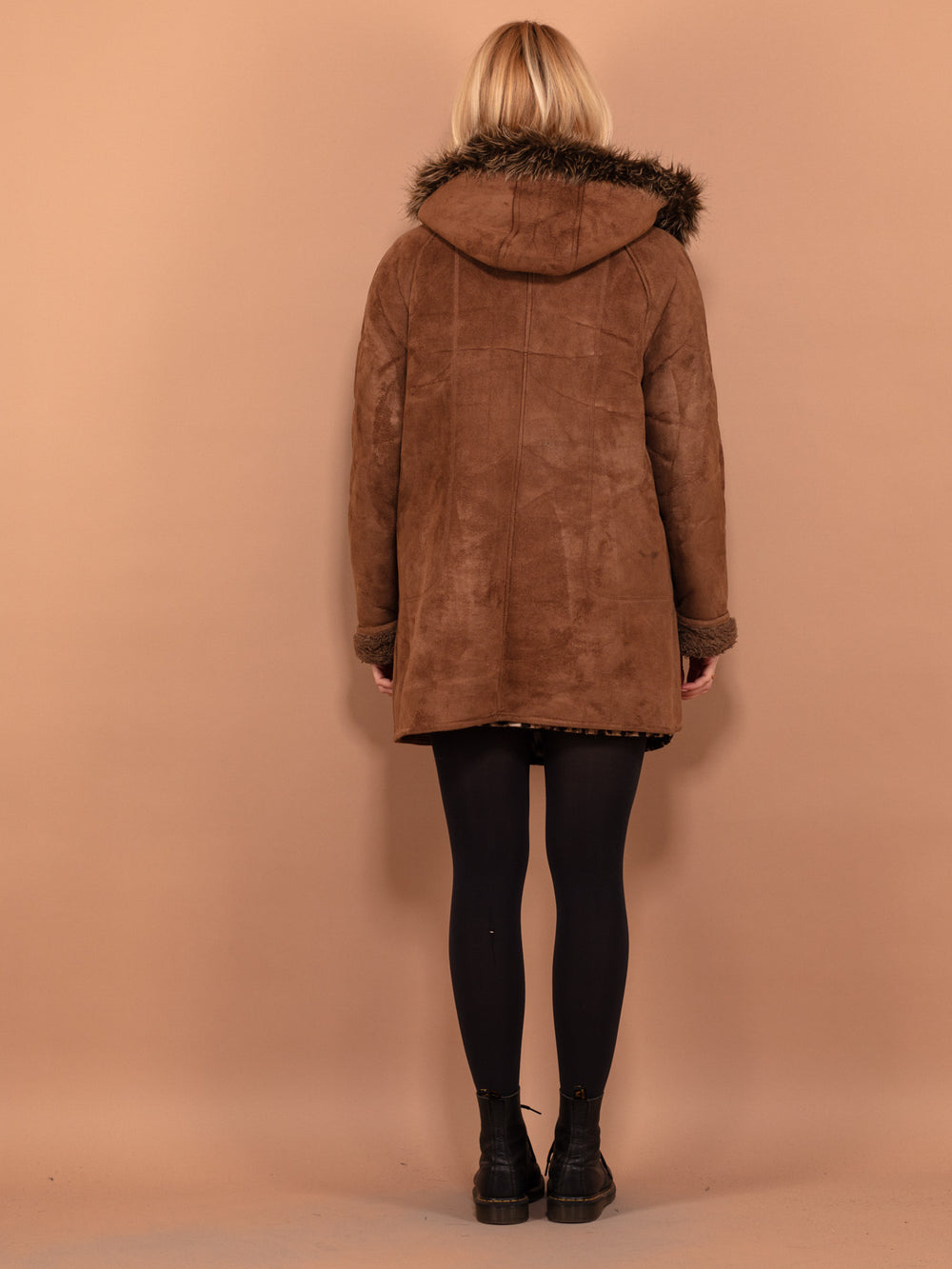 Vintage 90's Women Hooded Faux Sheepskin Coat in Brown - NorthernGrip