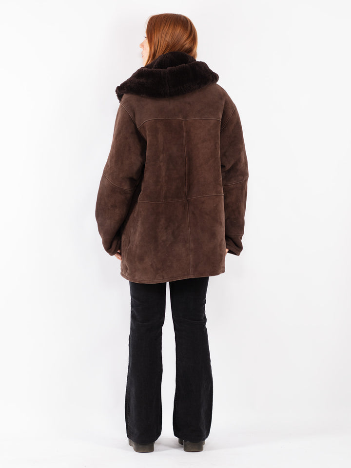 Vintage 90's Women Sheepskin Coat in Brown