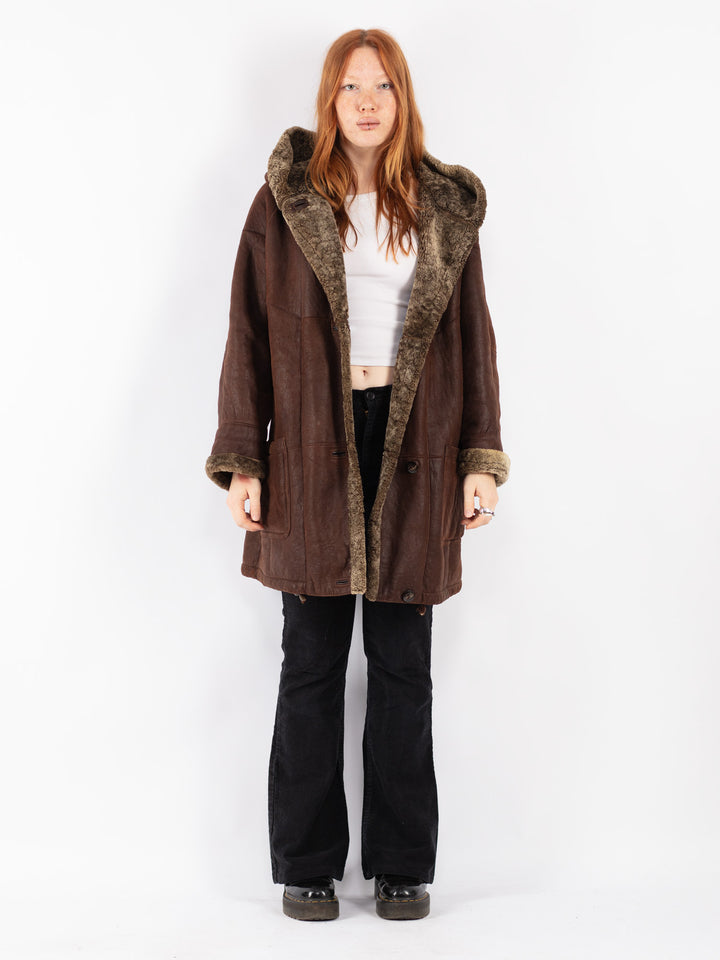 Vintage 90's Women Sheepskin Coat in Brown