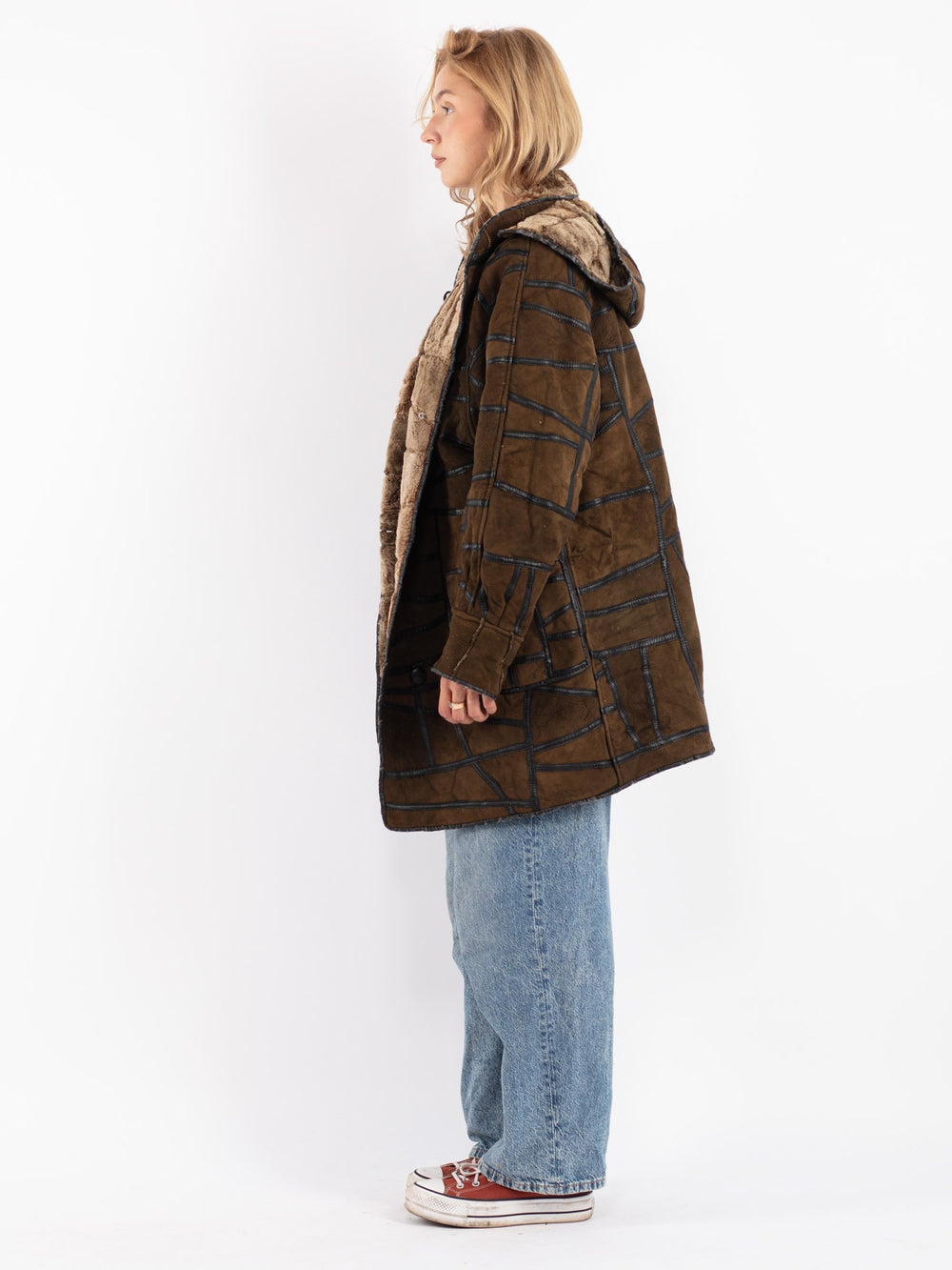 Vintage 90's Women Sheepskin Coat in Brown