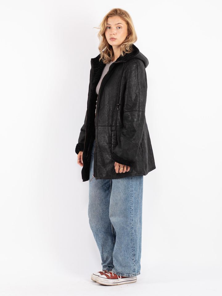 Vintage 90's Women Sheepskin Coat in Black