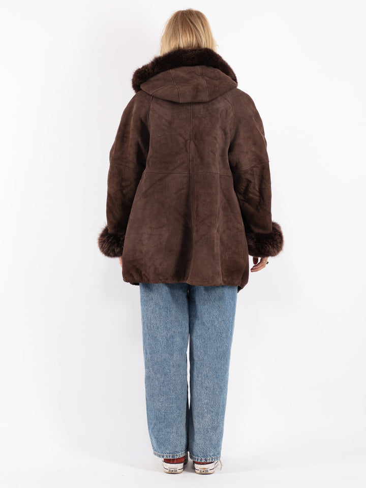 Vintage 90's Women Sheepskin Coat in Brown