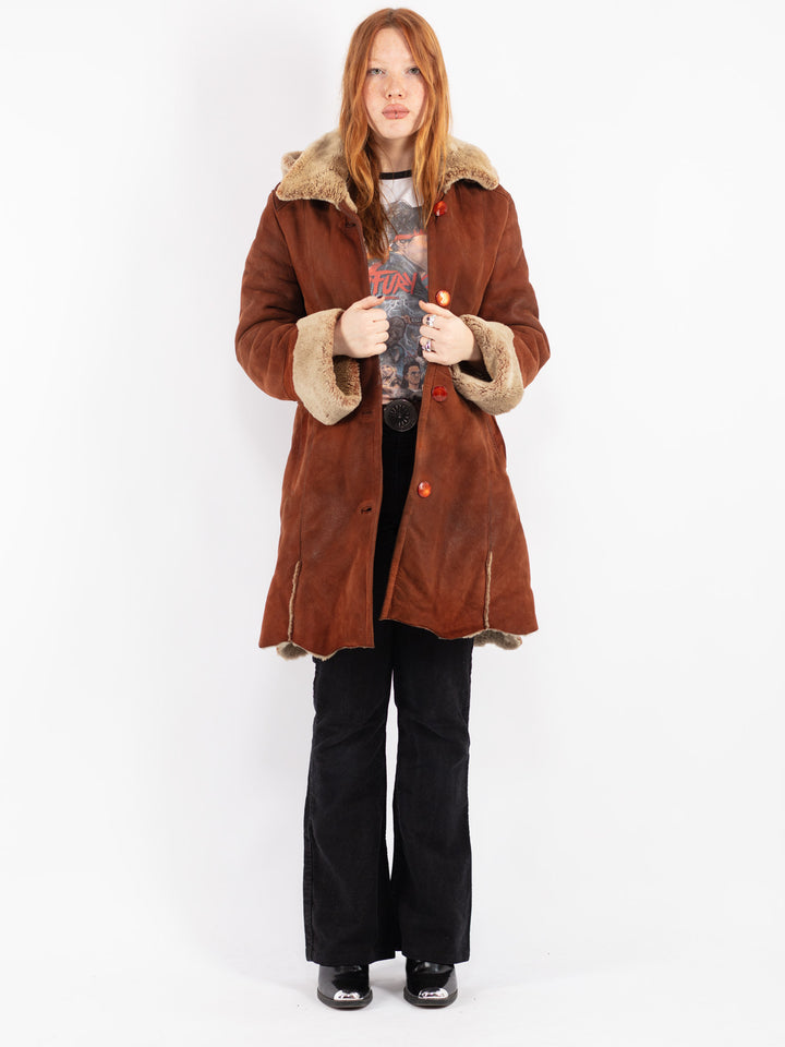 Vintage 90's Women Sheepskin Coat in Brown