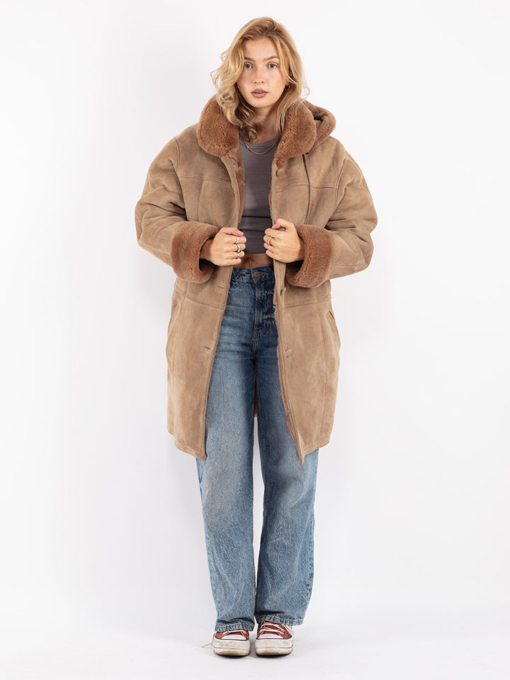 Vintage 90's Women Sheepskin Coat in Beige