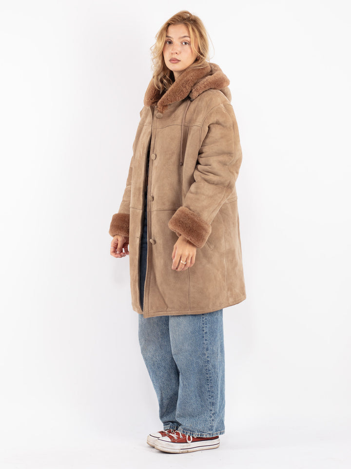 Vintage 90's Women Sheepskin Coat in Beige