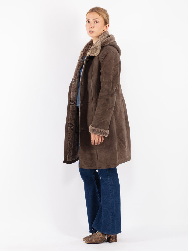 Vintage 90's Women Sheepskin Coat in Brown
