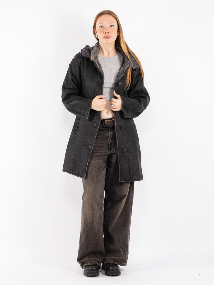 Vintage 90's Women Sheepskin Coat in Black
